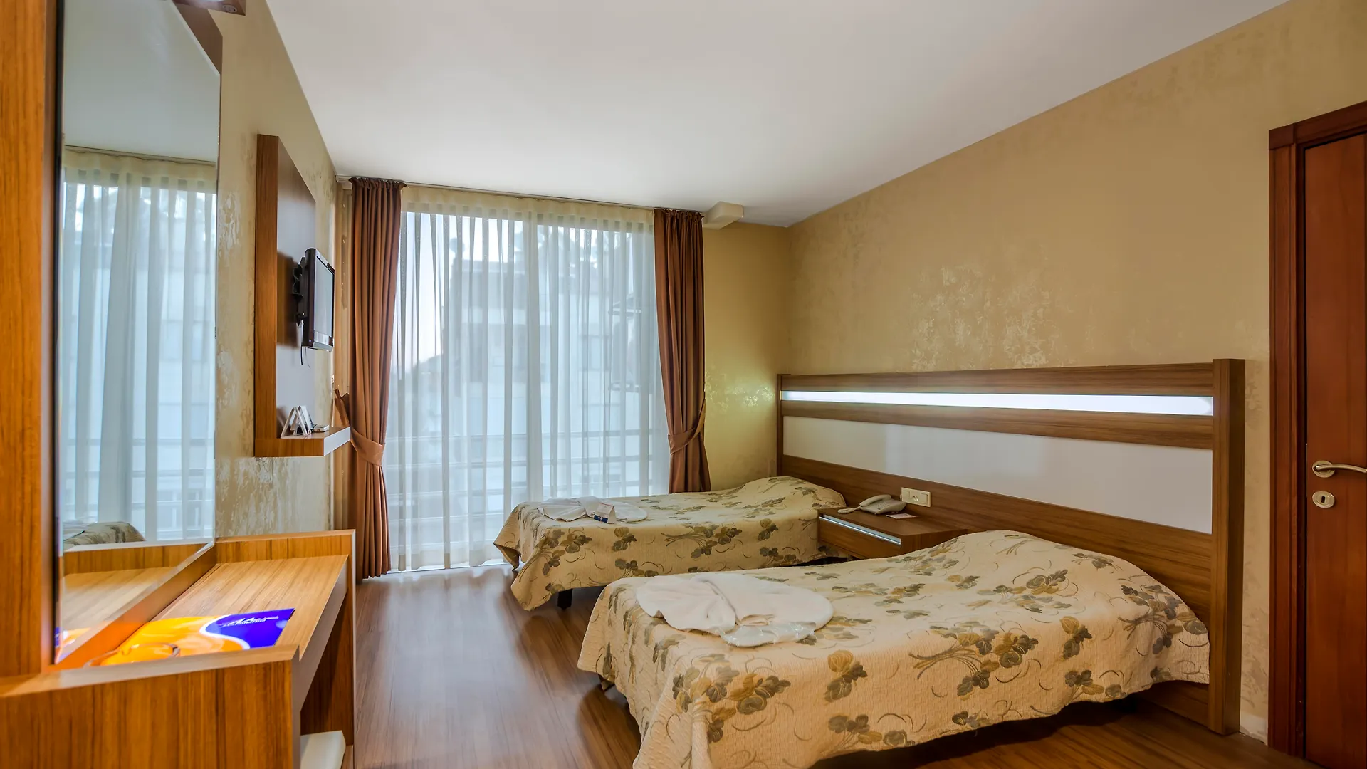 ***  Santa Marina Hotel Antalya Türkiye